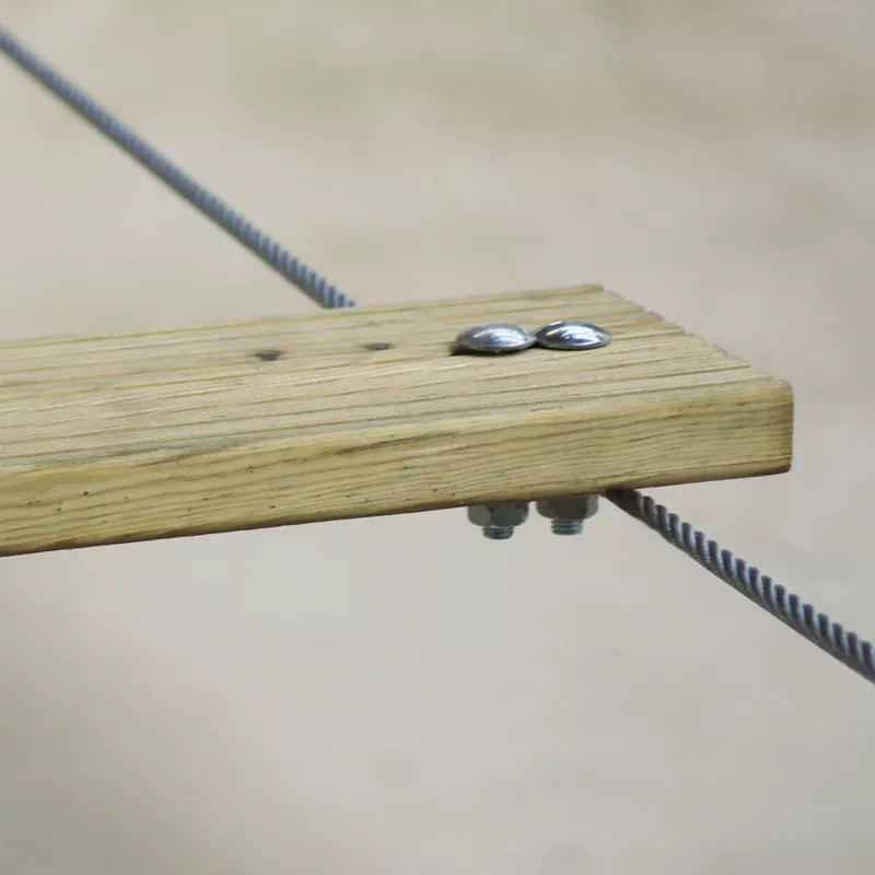 Planche de passerelle rainurée en BOIS 